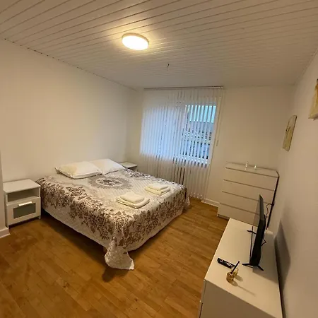 Private Rooms-shared Kitchen&bathroom- No Host On Site * Esbjerg
